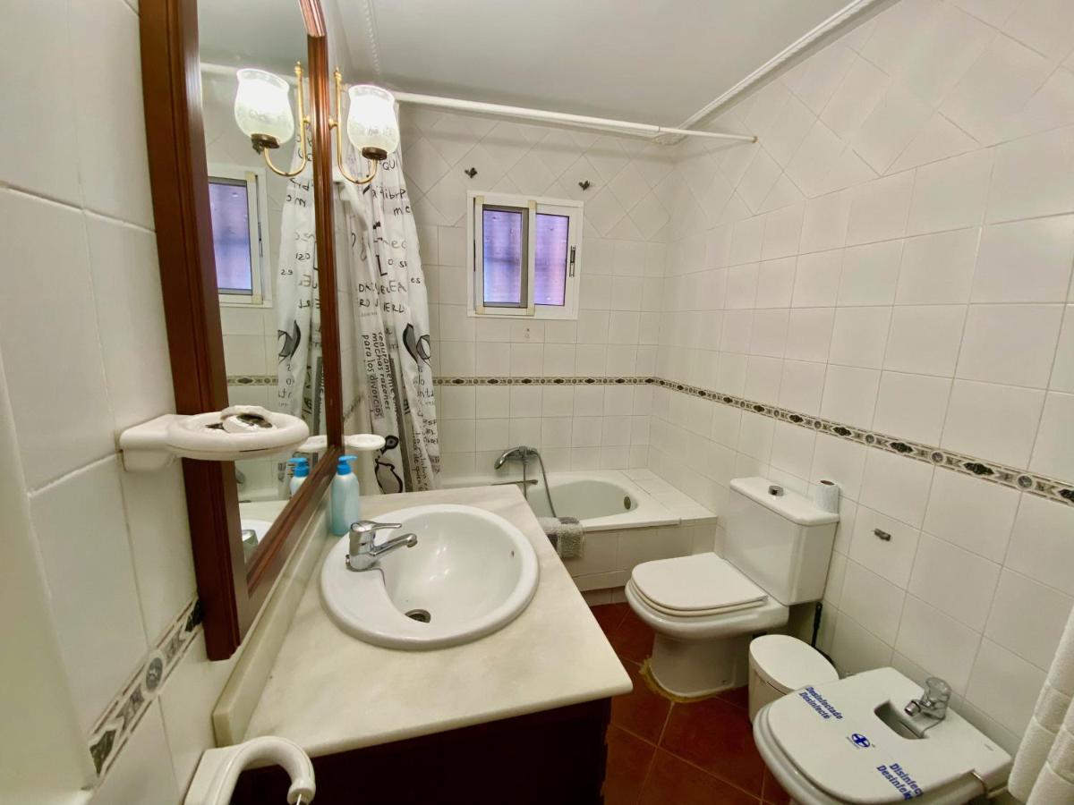Appartamento Casa 3 Con Piscina De Temporada Compartida Con Dos Estudios - - Jacuzzi Consultar - Trassierra - 8km De -- Trassierrarooms *