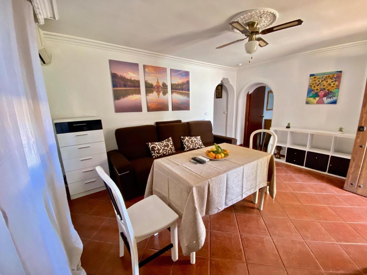 Casa Trassierra: 3-bedroom Retreat With Seasonal Shared Pool Apartment