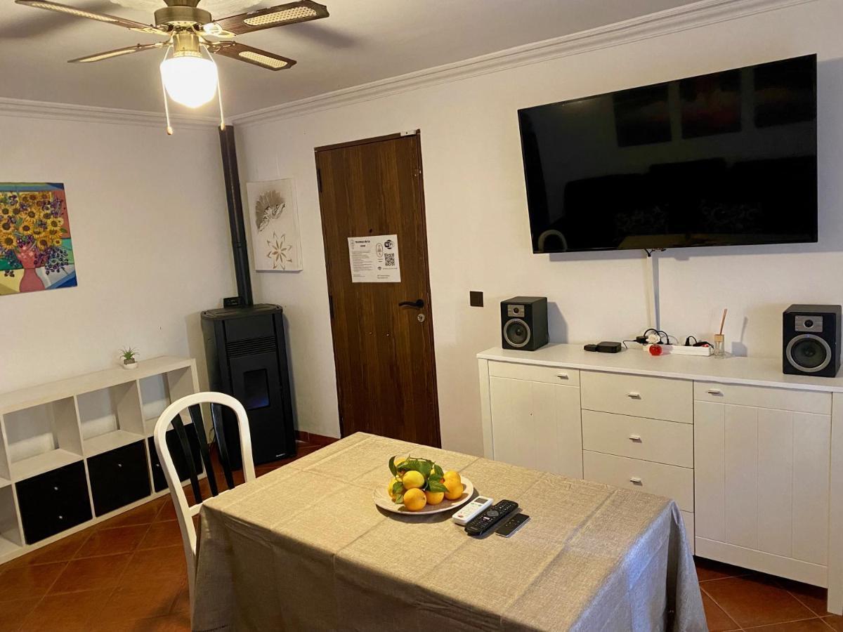 Casa Trassierra: 3-bedroom Retreat With Seasonal Shared Pool